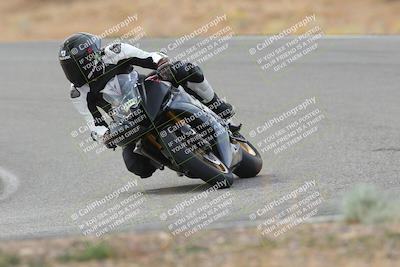 media/Nov-04-2023-2WTD (Sat) [[147bbb9217]]/B Group/1220pm (Outside Turn 2)/
